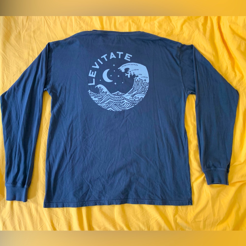 Levitate Brand Long Sleeve T-Shirt - Men’s Large